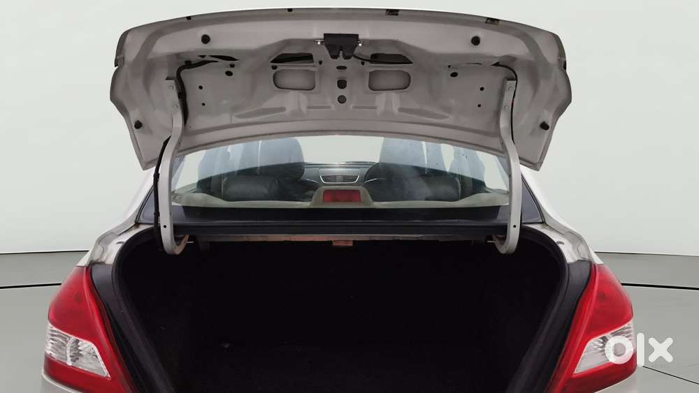 Maruti Suzuki Swift Dzire 1.2 Vxi Bsiv, 2016, Petrol