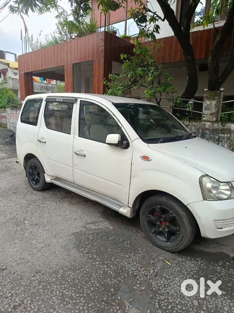 Mahindra Xylo 2012 Diesel Manual Argent Sell