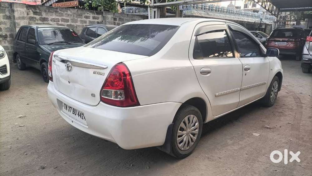Toyota Etios 1.5 G, 2011, Petrol