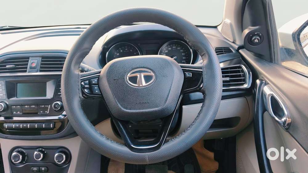 Tata Tiago Xza, 2018, Petrol