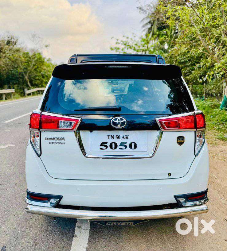 Toyota Innova Crysta 2.4 Leadership Edition, 2020, Diesel