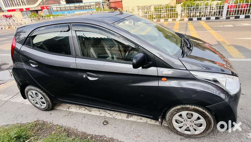 Hyundai Eon Magna +, 2017, Petrol