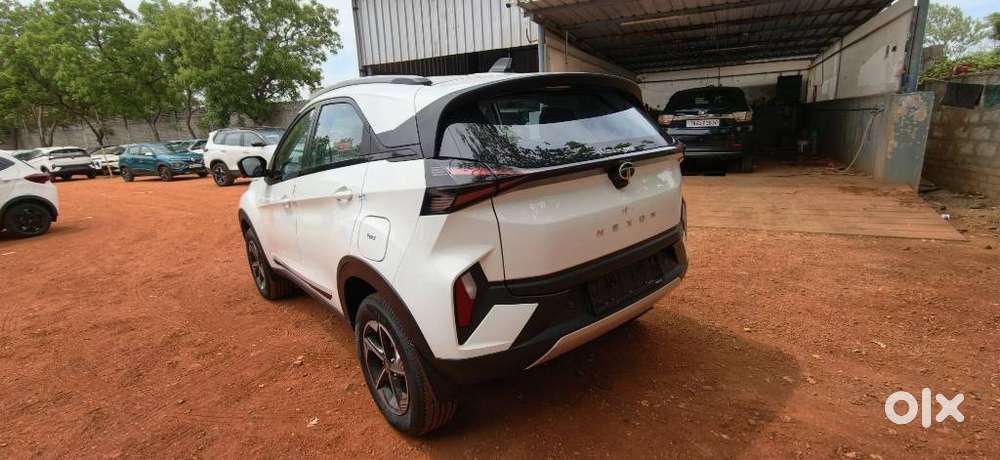 Tata Nexon Amt Xza Plus, 2026, Petrol