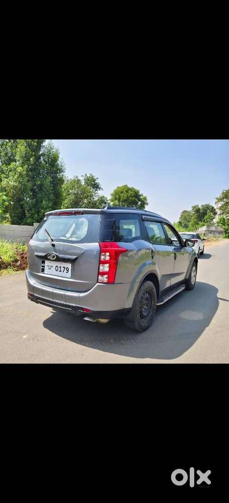 Mahindra Xuv500, 2016