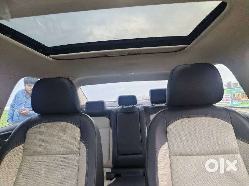 Skoda Slavia Style 1.0l Tsi Mt, 2022, Petrol
