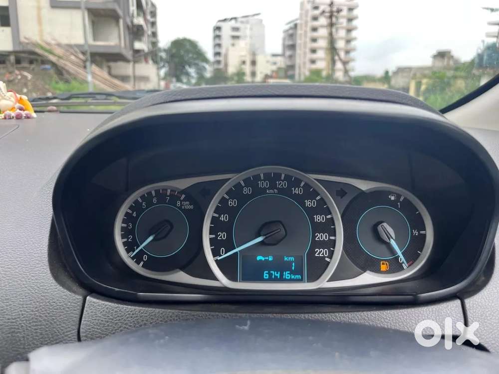 Ford Figo Titanium, 2016, Petrol