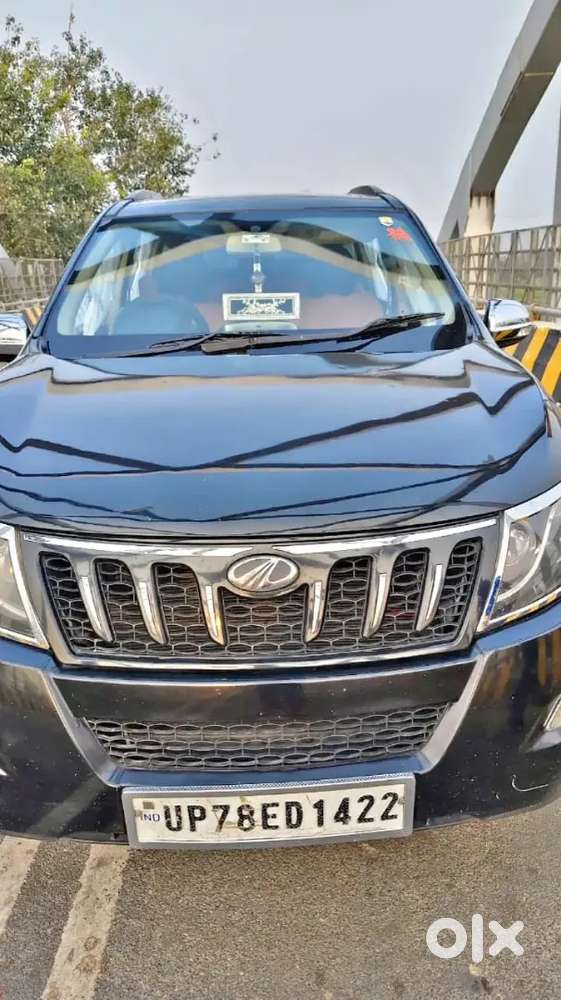 Mahindra Xuv500 2016 Diesel 78350 Km Driven