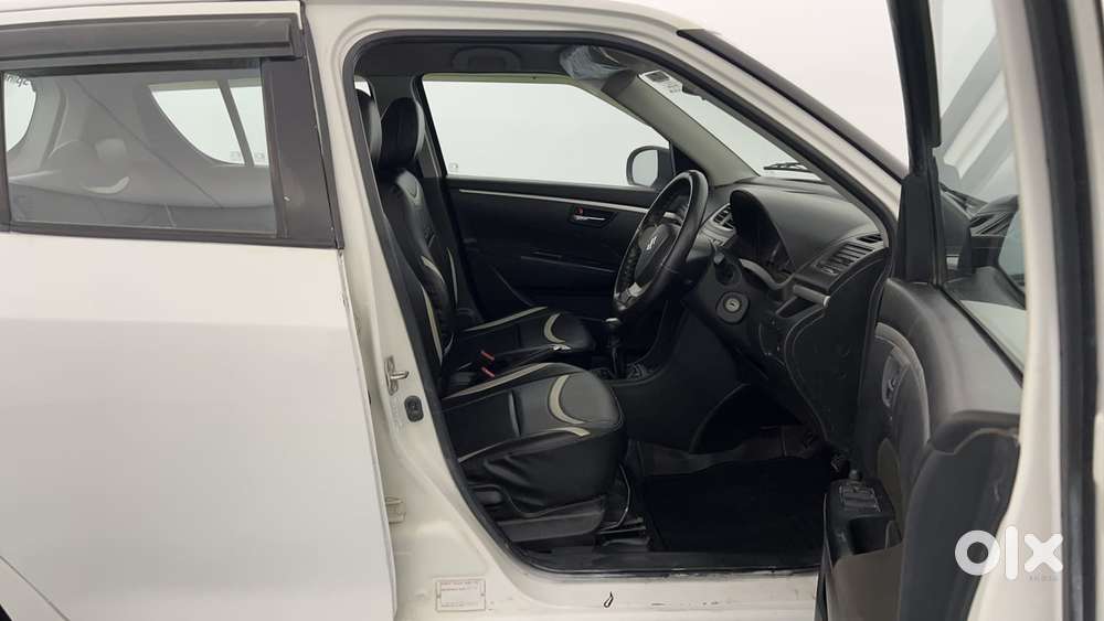 Maruti Suzuki Swift Vvt Vxi, 2017, Petrol