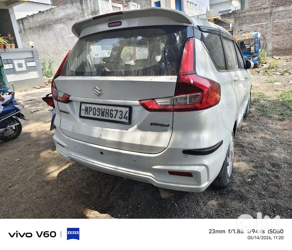 2021 Maruti Suzuki Ertiga Vxi One Hand Use