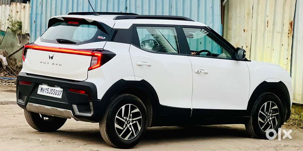 Mahindra Xuv 3xo, 2024, Petrol