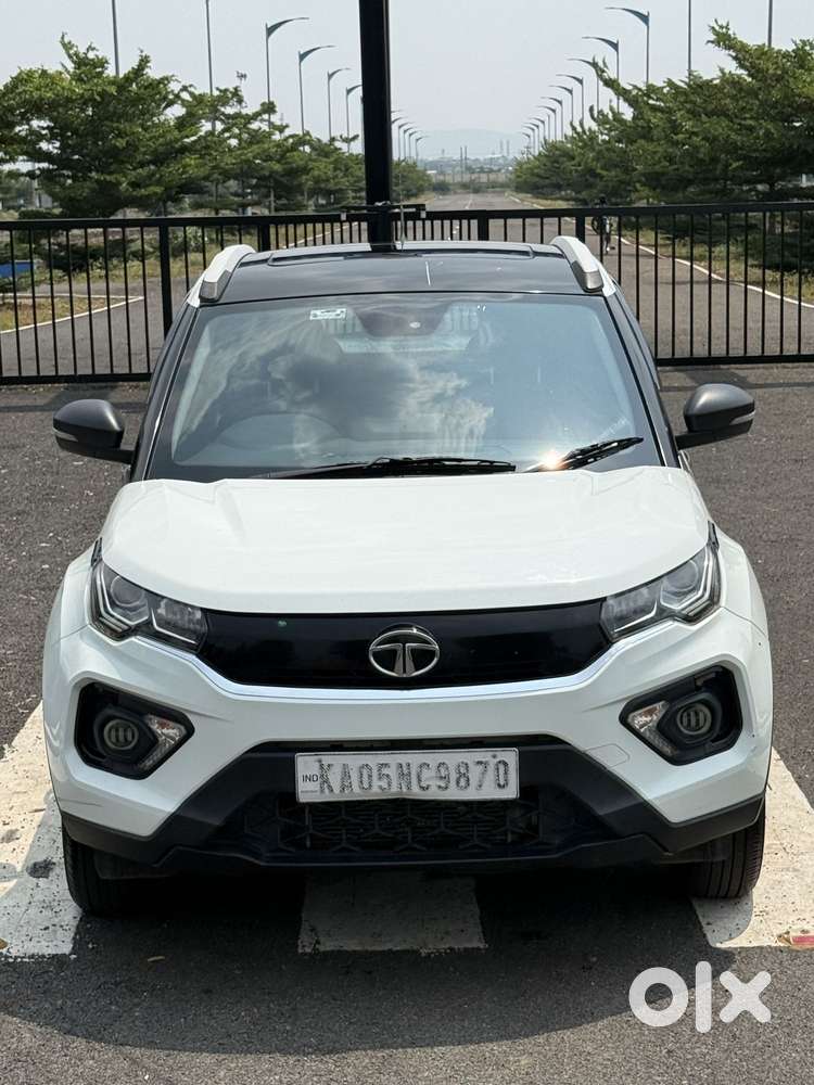 Tata Nexon 1.2 Revotron Xma Amt (s), 2021, Diesel
