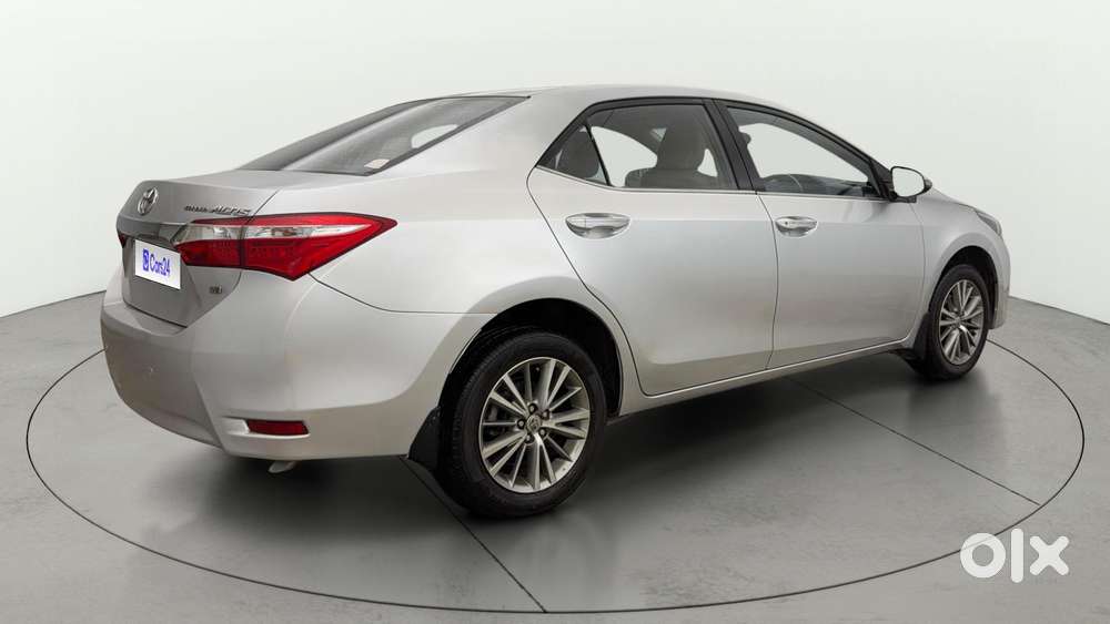 Toyota Corolla Altis 1.8 Gl, 2015, Petrol