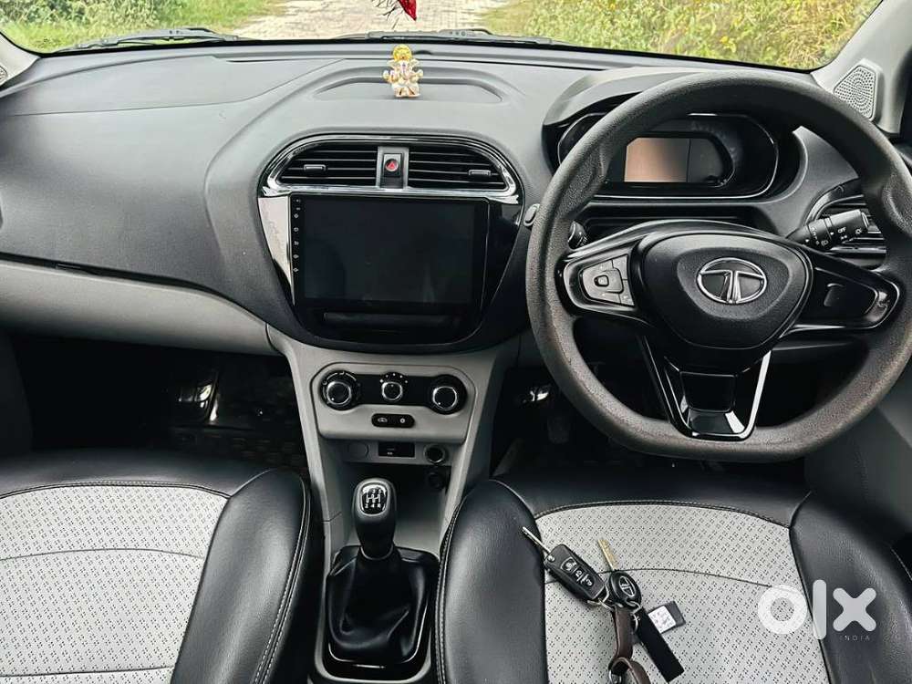 Tata Tiago 1.2 Revotron Xt (o), 2021, Petrol