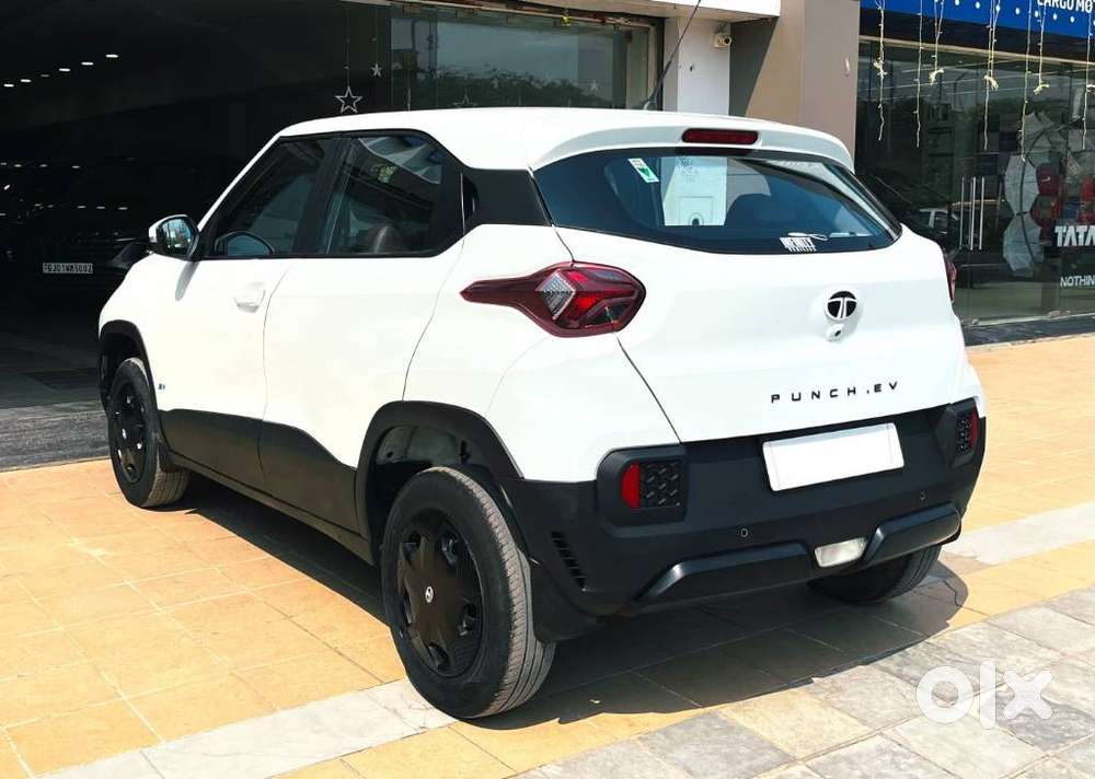 Tata Punch Ev Smart Plus, 2024, Electric