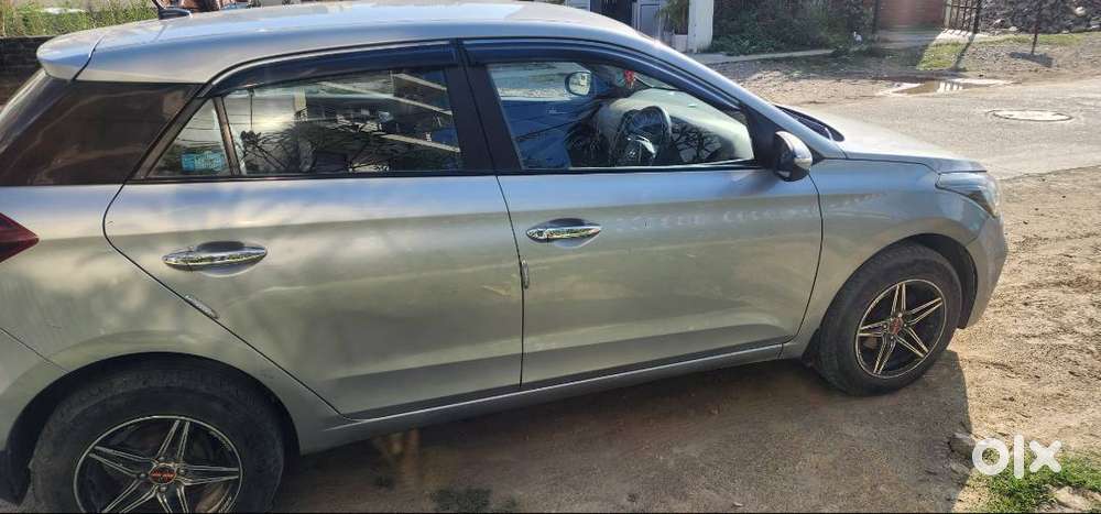 Model: Hyundai I20 Sportz Registration: Uk07; Odometer:50500