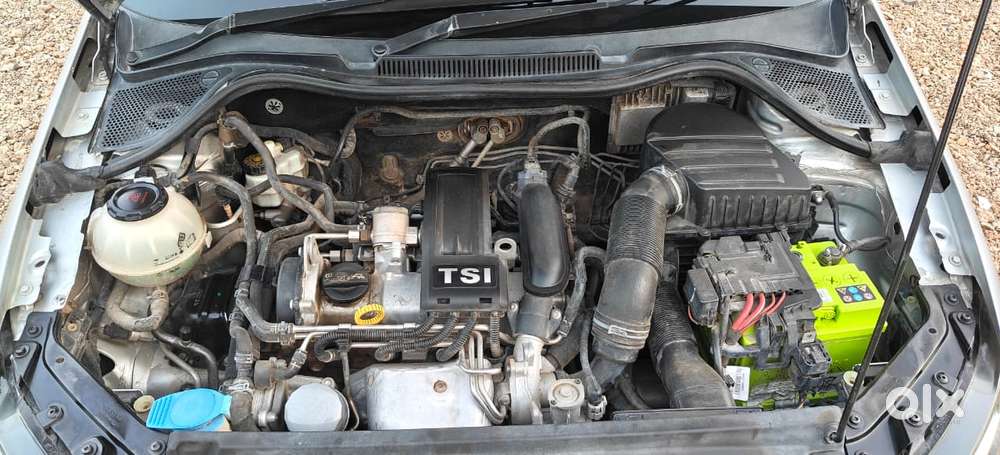 Volkswagen Vento Petrol Highline At, 2019, Petrol