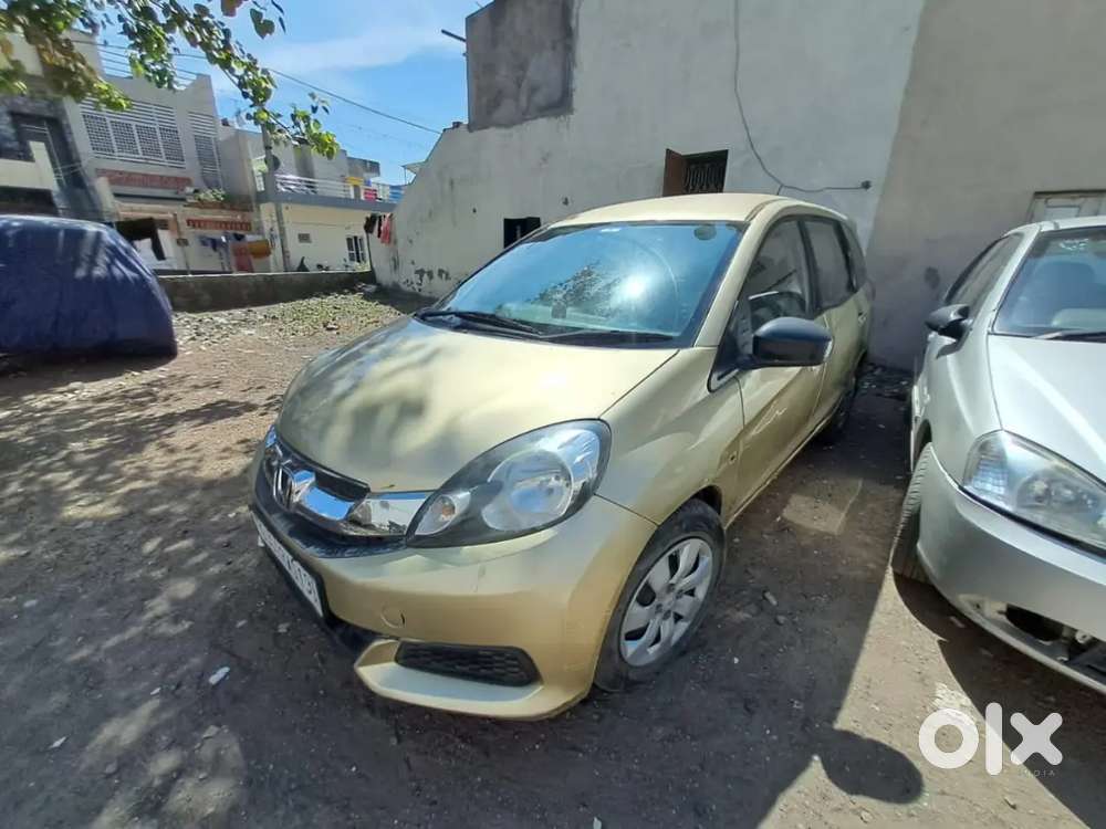 Honda Mobilio 2015 Variant S
