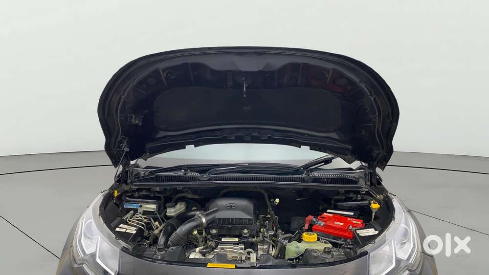 Tata Nexon 1.5 Revotorq Xz Plus (l) Dark Edition, 2021, Petrol