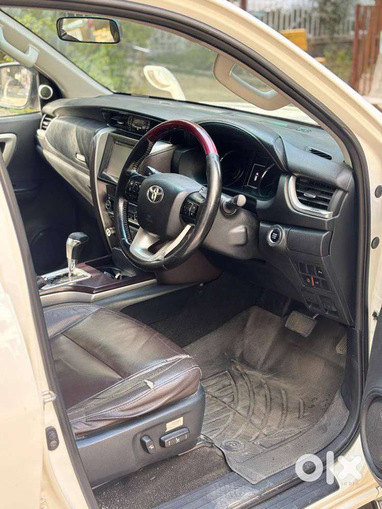 Toyota Fortuner 4x2 At 2.8 Diesel, 2018, Diesel
