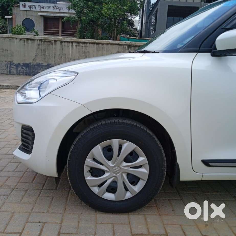 Maruti Suzuki Swift Vxi, 2022, Petrol