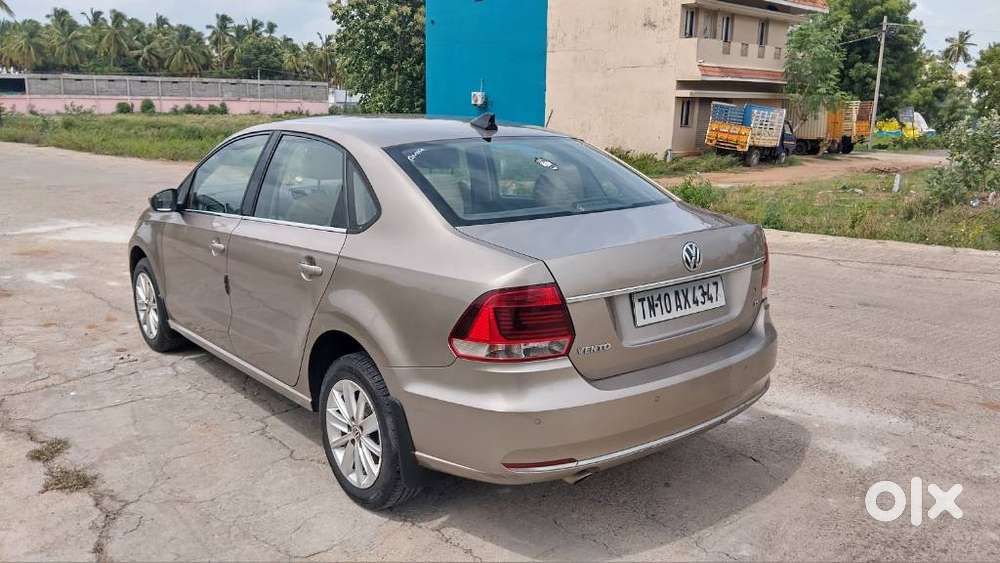Volkswagen Vento 1.2 Tsi Highline Plus At, 2016, Petrol