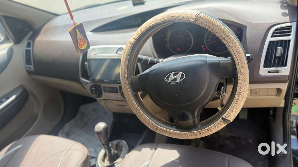Hyundai I20 Sportz 1.4 Crdi 6 Speed Bs-iv, 2013, Diesel