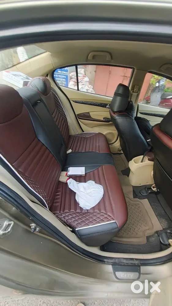 Honda City 1.5 V 2010