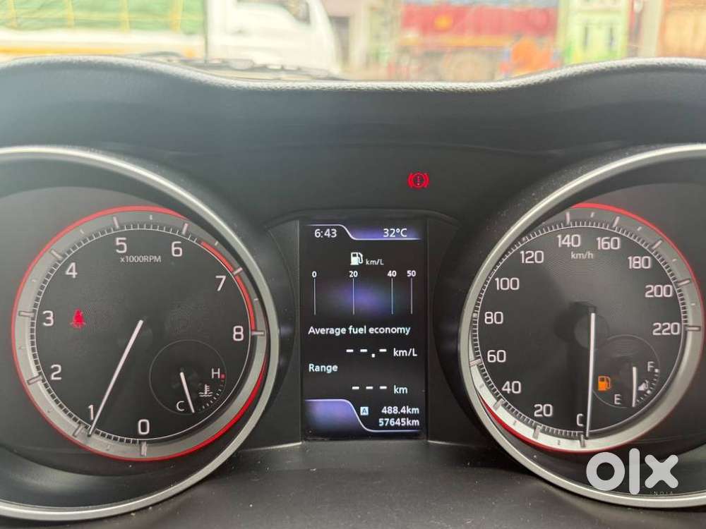 Maruti Suzuki Swift Zxi Plus, 2021, Petrol