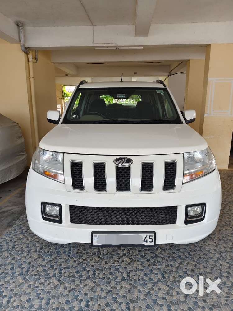 Mahindra Tuv 300 2016 Diesel Well Maintained