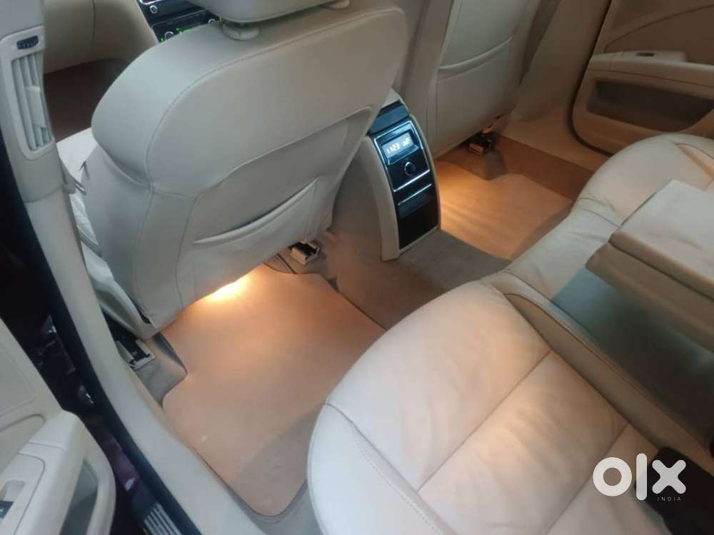Skoda Superb Corporate 1.8 Tsi Mt, 2011, Petrol