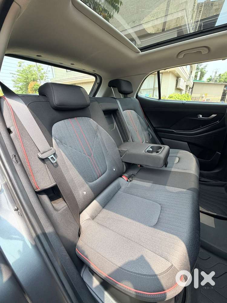 Hyundai Creta King Edition 1.5 Petrol Dual Tone, 2023, Petrol