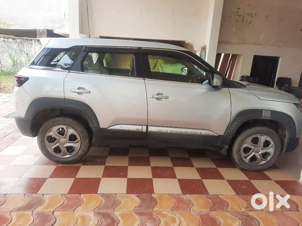Maruti Suzuki Brezza 1.5 Vxi 2022