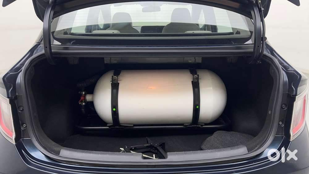 Hyundai Aura 1.2 Sx Cng, 2022, Cng & Hybrids