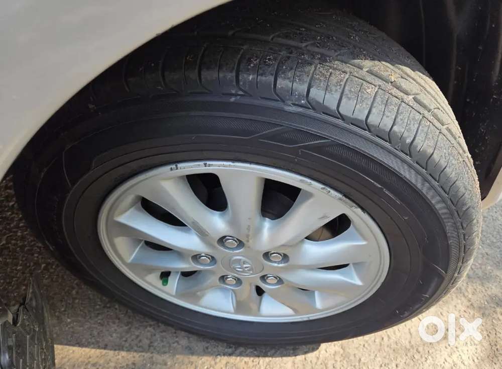 Toyota Innova 2014 Diesel Well Maintained