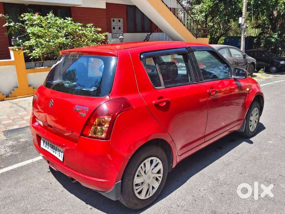 Maruti Suzuki Swift Vxi + Manual, 2006, Petrol