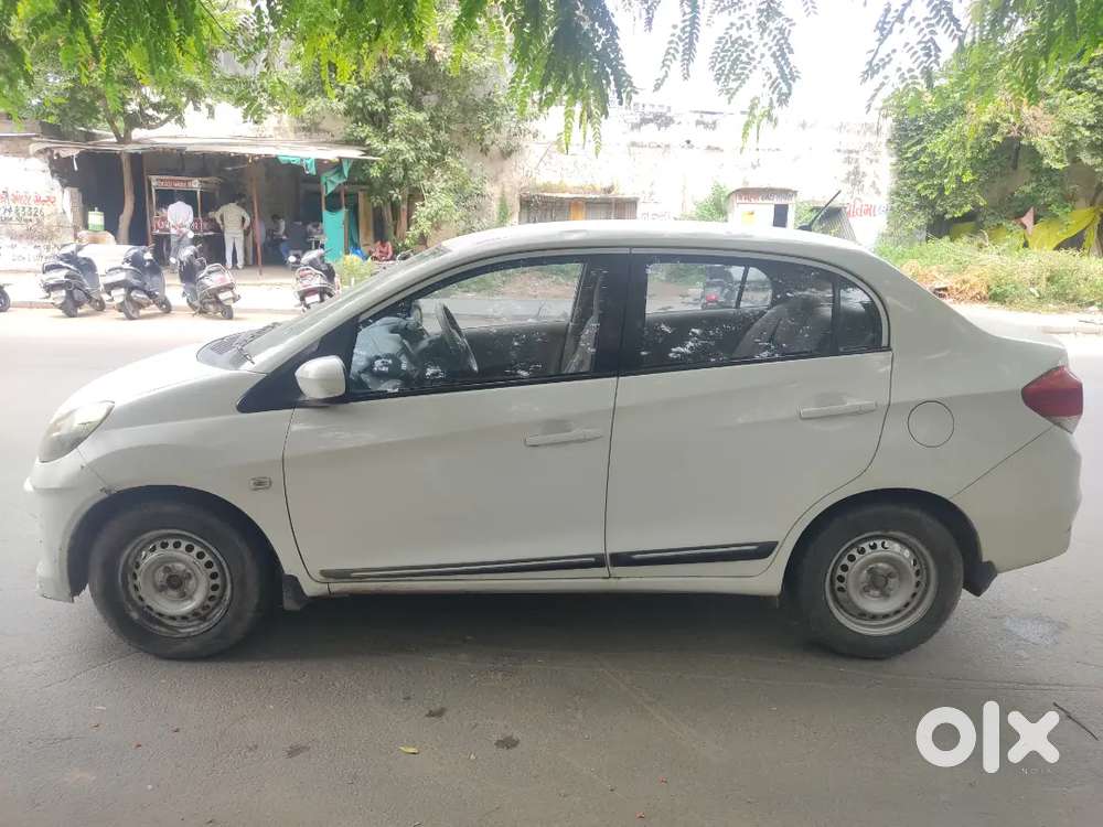 Honda Amaze Diesel 2013
