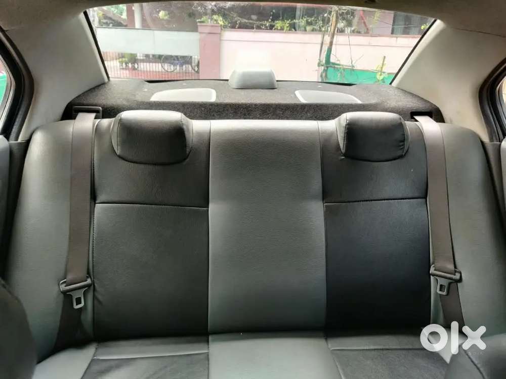 Maruti Suzuki Dzire 2000 Petrol Car