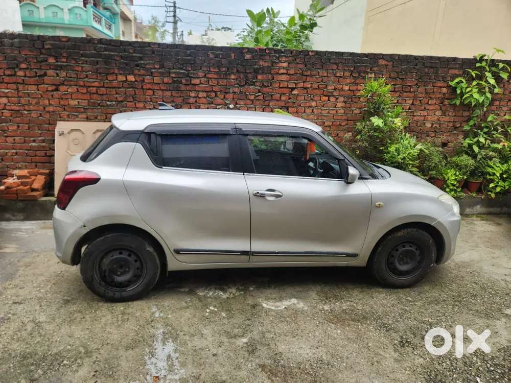 2018 Maruti Suzuki Swift Lxi 2nd Owner