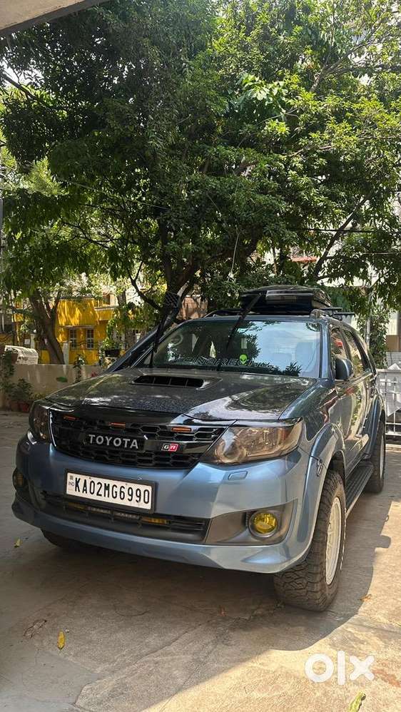 Toyota Fortuner 2012 4x2 At Diesel  Modified