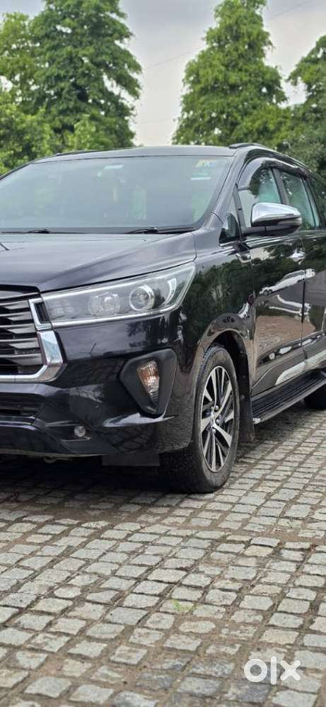 Toyota Innova Crysta [2020-ongoing] 2.4 Zx At 7 Str, 2022, Diesel