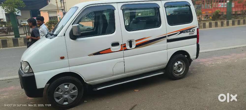 2017 Maruti Eeco Cng | 2nd Owner | New Ceat Tyres