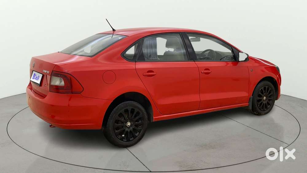 Skoda Rapid 2011-2013 1.6 Mpi Elegance, 2015, Petrol