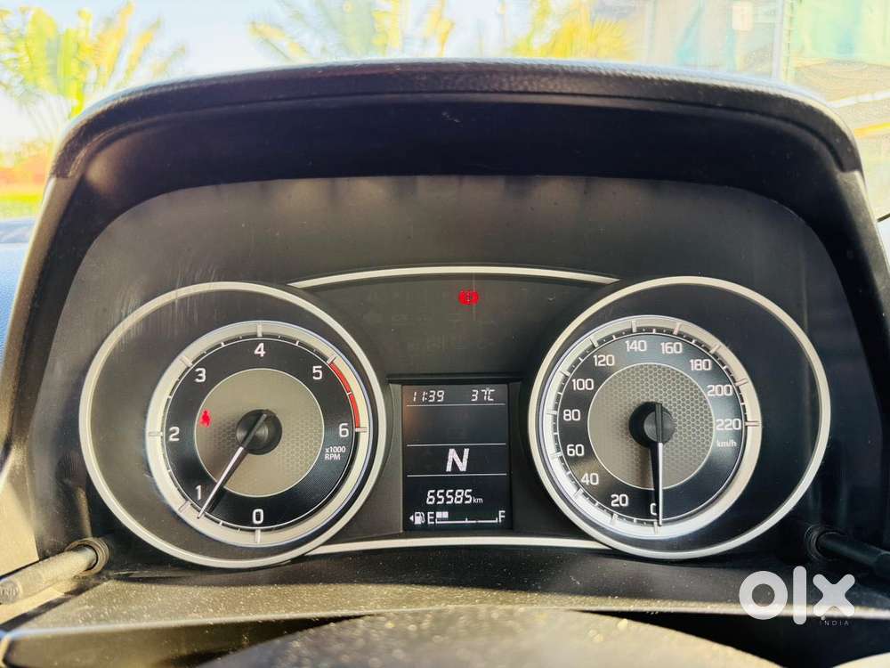 Maruti Suzuki Swift Dzire Amt Vdi, 2017, Diesel