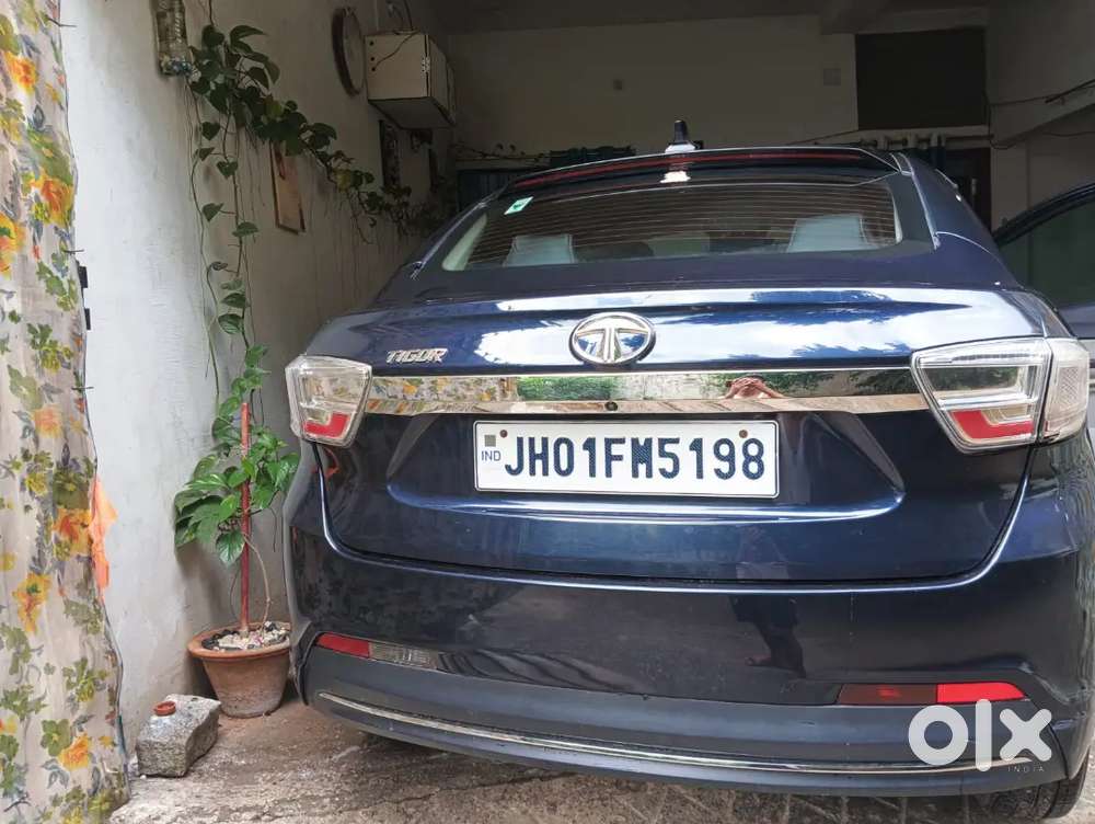 2024 Tata Tigor Petrol Manual Year Drive