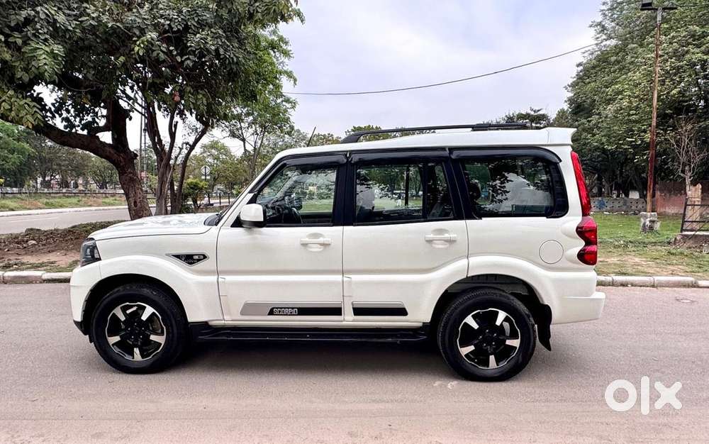 Mahindra Scorpio Classic