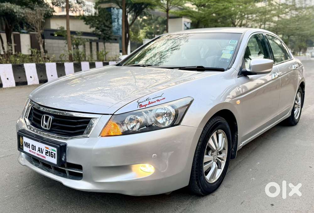 Honda Accord 2.4 Elegance Manual, 2010, Petrol