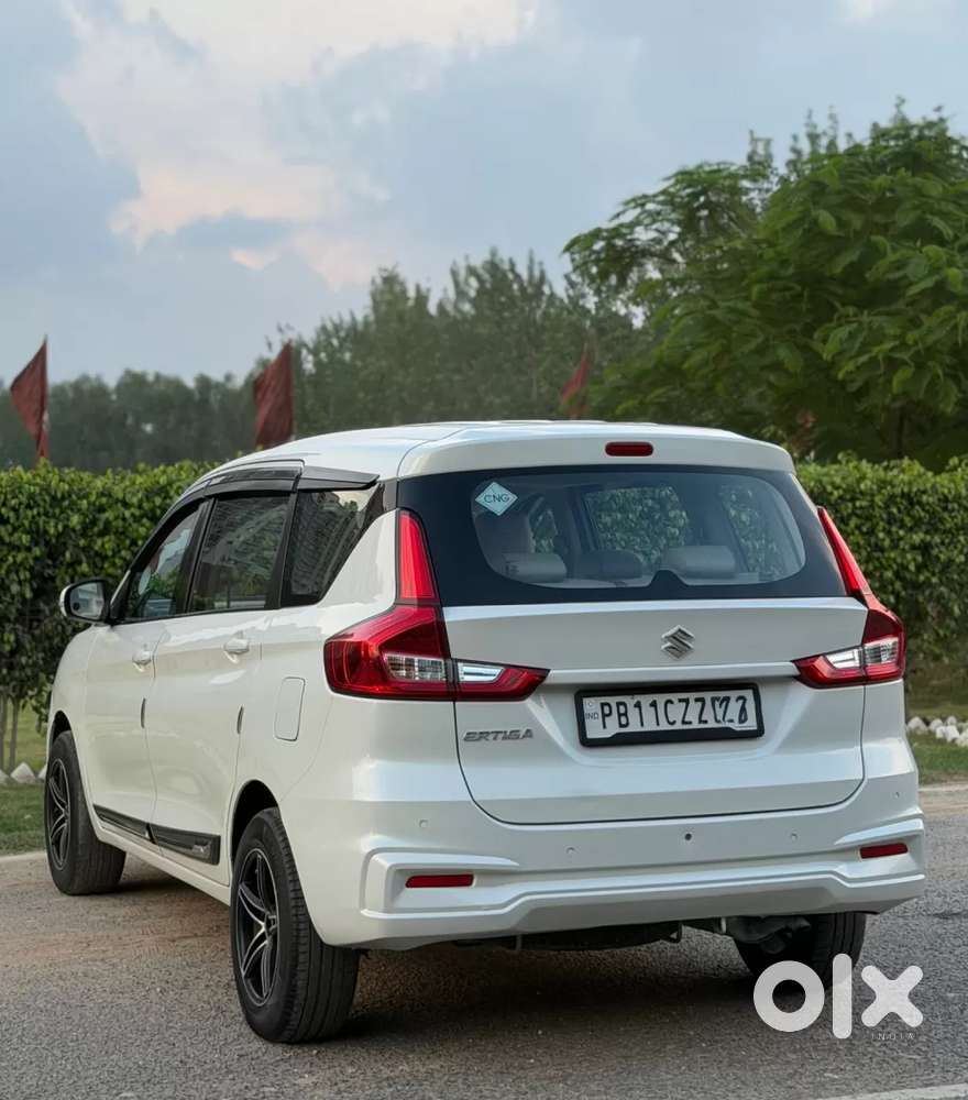 Maruti Suzuki Ertiga Vxi Cng, 2022, Cng & Hybrids