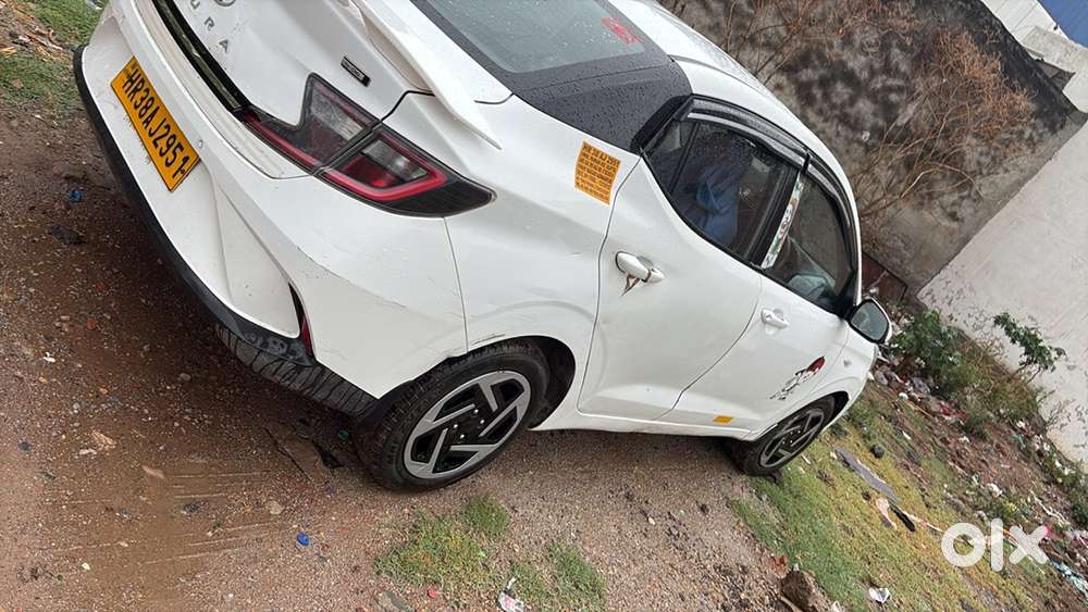 Hyundai Aura Manual 2025