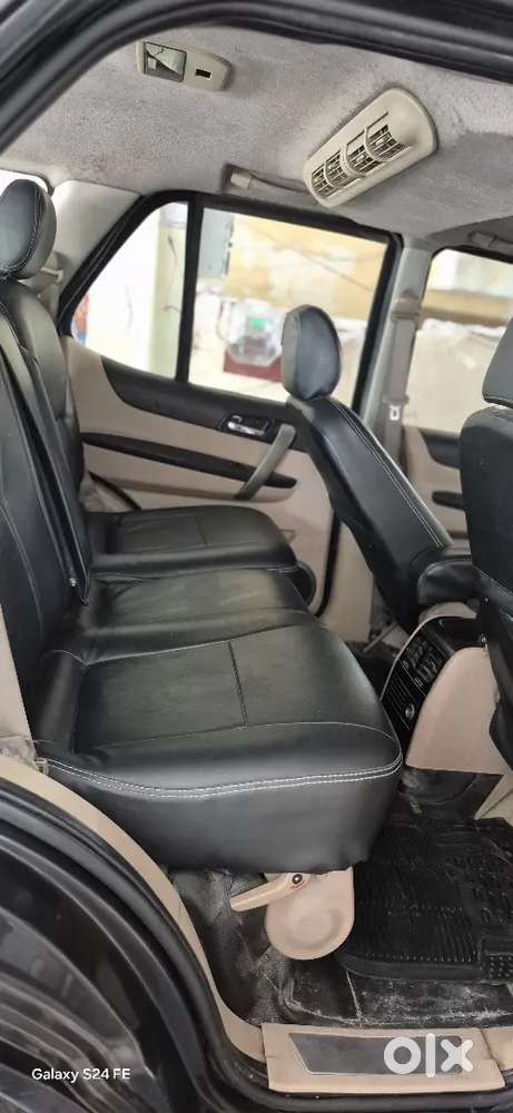 Tata Safari Storme 2013