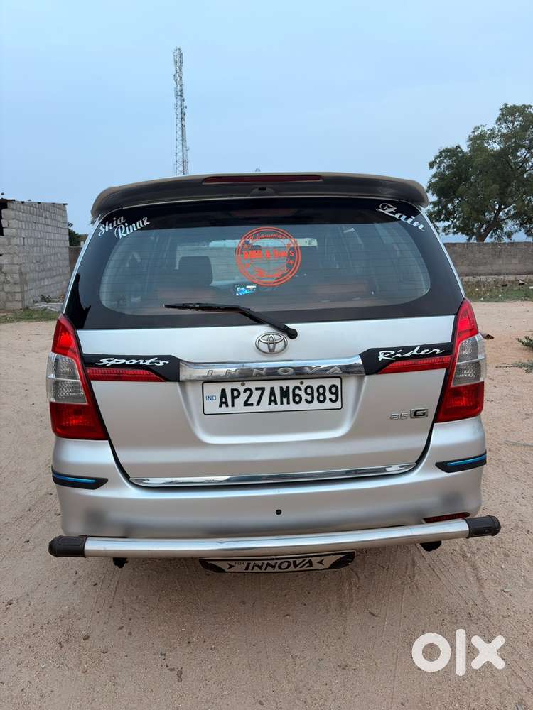 Toyota Innova Diesel 2012